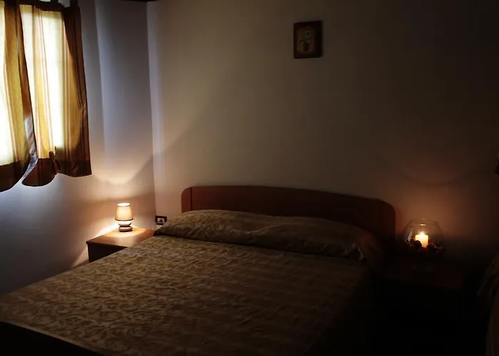 Alojamento de Acomodação e Pequeno-almoço Il Ristoro Del Viandante Focà